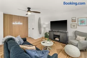 Modern Princeville 1 bedroom, AC, King Bed, Hanalei - Image 1