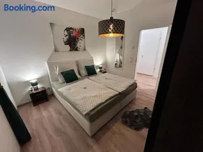 Moderne Ferienwohnung Green Forest mit Balkon und Stellplatz - Image 1