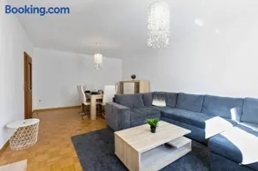 Apartment in Bettembourg Gare - Image 2