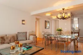 Thurnhers Residences Serviced Apartments - Image 4