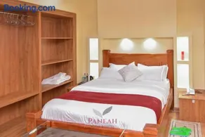 Paneah hotel and suites - Image 1