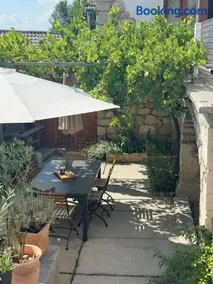 Lavender House - Image 5
