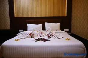 Shubhim Hotel & Resort MIDWAY TREAT MPT FRANCHISE - Image 2