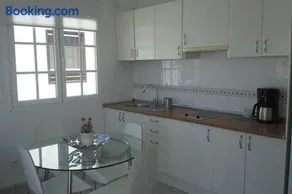 Elena Beach House Lanzarote - Image 3