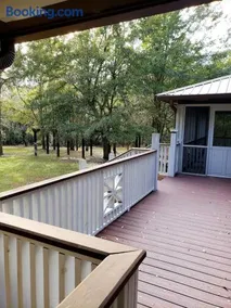Charming Country Cabin with Self Check In - Image 4