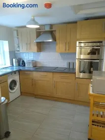 124A Castle Street Hinckley - Image 1