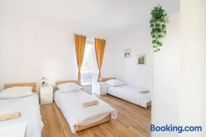 Hostel PW INVEST HOME - Image 1