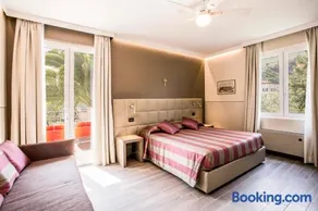 Hotel Sorriso - Image 1