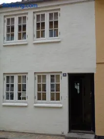 Dejligt lille byhus - Image 2
