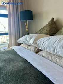 CozyLux Stay at The Blyde Crystal Lagoon Pretoria - Image 2