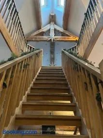 Fir Lodge - Image 2