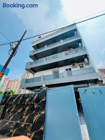 Hotel Aroha Nest 2 -Sec 44 Noida - Image 1