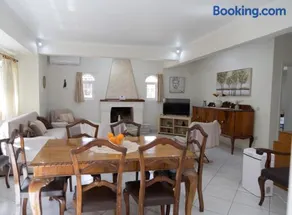 Poulakis House - Image 1