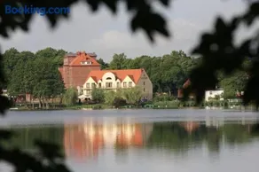 Hotel Barlinek Nad Jeziorem Wellness and Spa - Image 2