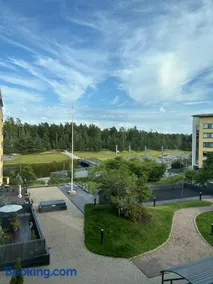 Aurinkolahti cosy apartment with warm parking - Image 2