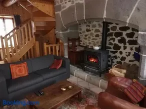 Maison typique pleine de charme Peyrusse Cantal - Image 2