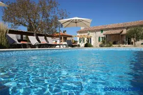 Crogo Villa Paradiz - Image 1