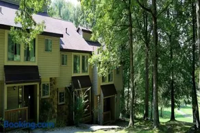 Lakeview Golf Resort Townhouses - Image 2