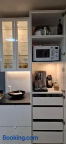 Modern, fully equipped flat - Image 2