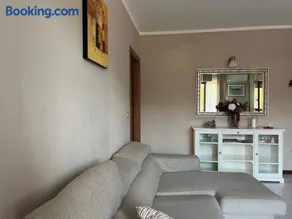 Lovely Apartment - Image 3