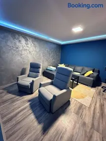 BlackMintHouse - Image 3