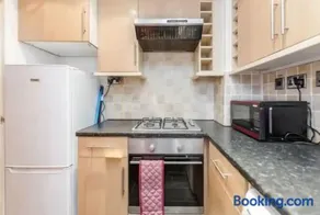 APlaceToStay Central London Apartment, Zone 1 - Image 2