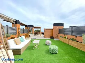 Coma-Ruga Beach Apartment - Image 1
