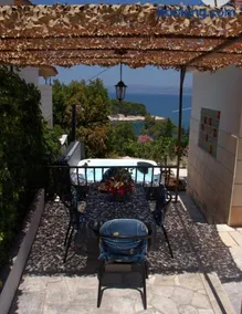 Seaview Residence - Image 3