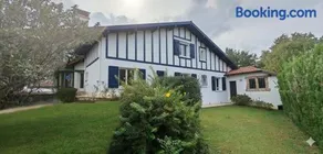 Villa basque piscine chauffée - Image 3