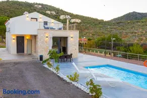 Pierres Blanches Residences, with private pools - Image 2