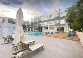 Halcyon Mythical SPA Studio - Image 3