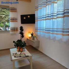 Pasithea House - Image 2
