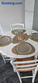 Maisonnette cosy avec extérieur - Image 3