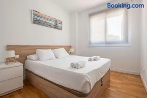 Apartamento Premium con Gym & Parking - cerca de IFEMA-Aeropuerto by beBalmy - Image 2