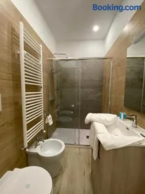 La Piazza BnB - Image 2