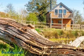Snow Hall Barn - Image 1