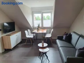Neumühler Hof- Gemütliche Wohnung "Lenia" Parkplätze und Kongresshalle in der Nähe - Image 3