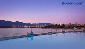 Small Private Studio at Kitsilano Beach - Image 4