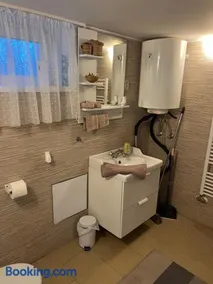Orchidea Apartman - Image 4
