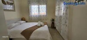 פינה שלווה בטבע- A peaceful spot in nature - Image 3
