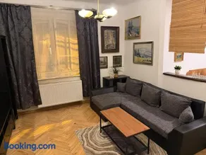 Apartments & Restaurant Tkalcovsky dvur - Image 1