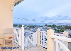 Sky Box-Apt-close to Warrens Shopping Centres -Bridgetown-Kensington Oval - Image 1