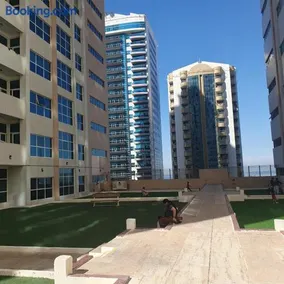 Sleek nordic style seaview condo - Image 2