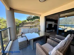 Appartement neuf tout confort en bord de mer - Image 3