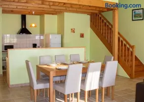 Voll ausgestattetes Ferienhaus mit Grill, Pool und Garten | Gartenblick - Image 4