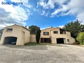 Pine forest house 4 bedrooms with pool - Image 1