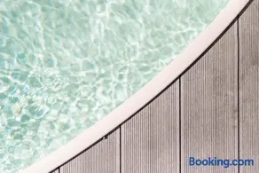 Seaside Villa - Image 2
