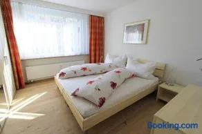 Skyline House Ferienapartments - Image 1