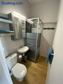 Studio en plein cœur de ville - Image 3