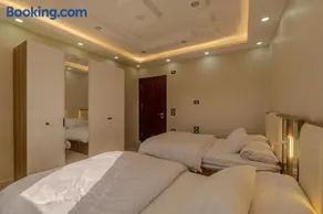 Ultra Luxury Cairo Apartment Nile and Zoo ViewGiza - Image 3